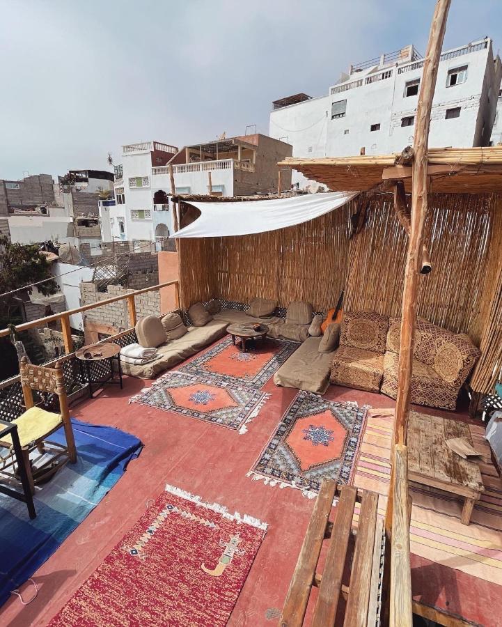 We Surf Morocco Boutique House Hostel Taghazout Bagian luar foto